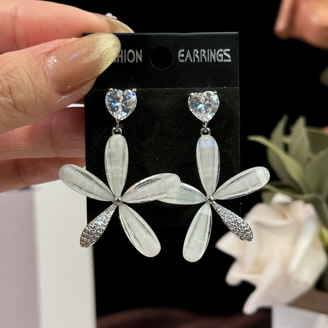 铜合金耳饰 芙伊】气质轻奢时尚小众花朵长款耳坠夸张耳环设计师款