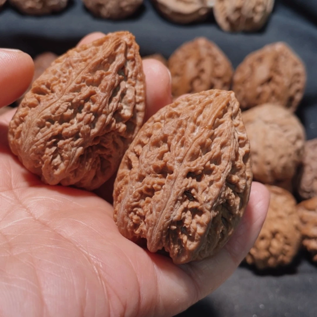 【闪购商品】把件文玩核桃鲸**.东北楸子12