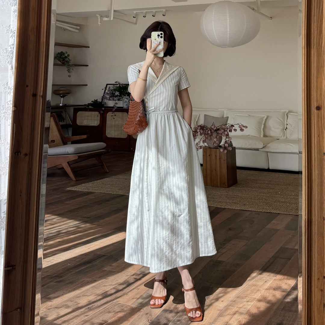 法式蓝色条纹海军领连衣裙子女夏季2025新款海边度假气质收腰长裙