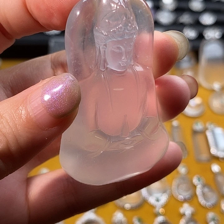 s***n石英质玉未镶嵌颈饰