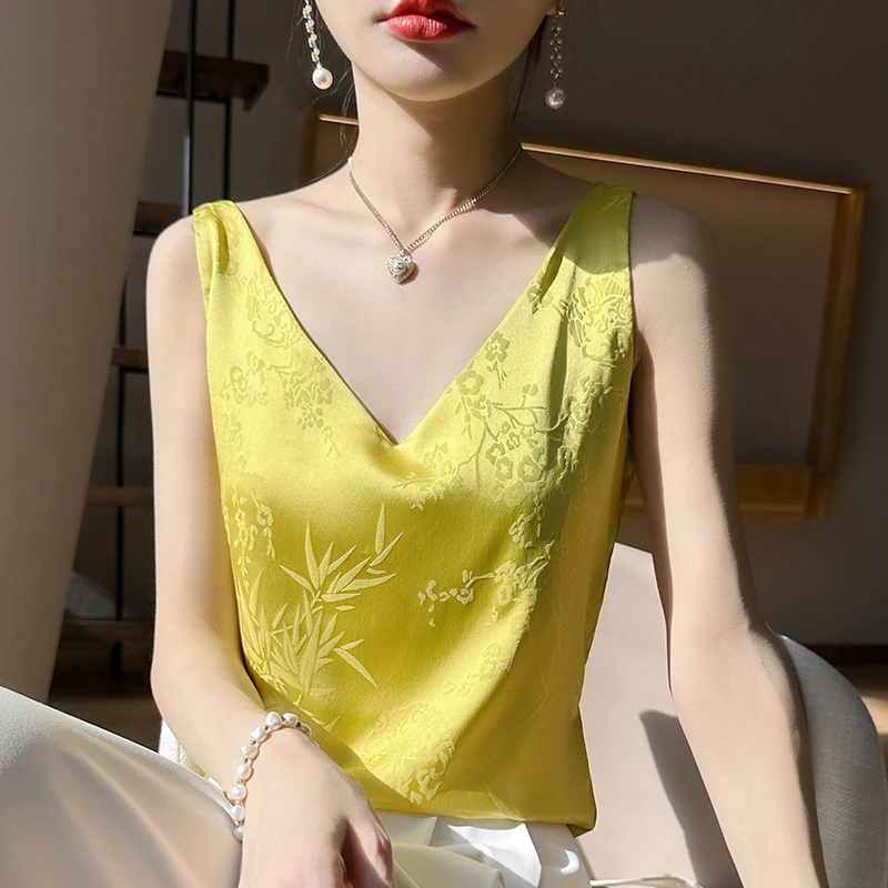 【现货宠粉】新款吊带背心女V领缎面纯色法式亲肤显瘦套头性感打底