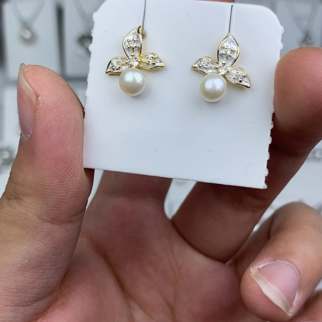 耳饰淡水珍珠未镶嵌