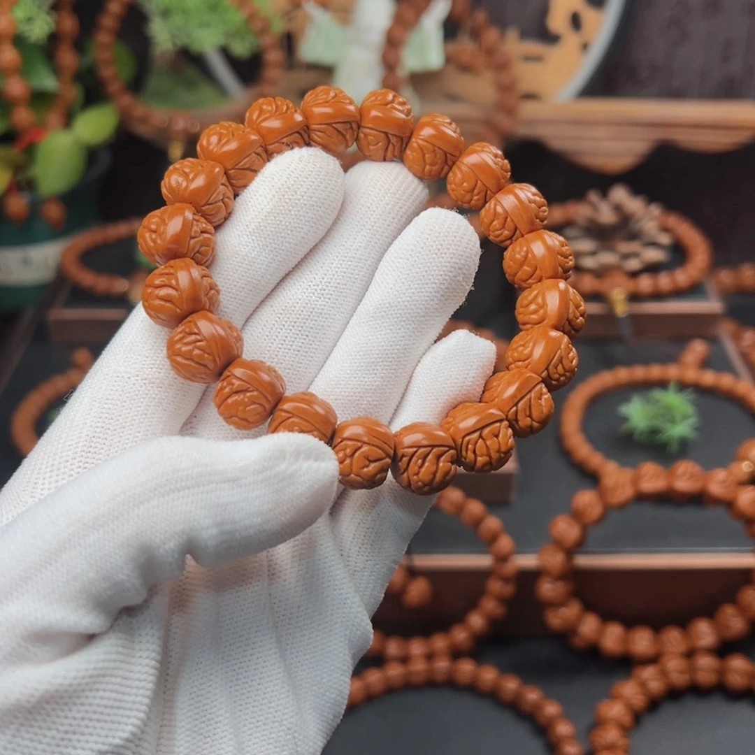 吊坠桃核1.4红皮荔枝手串