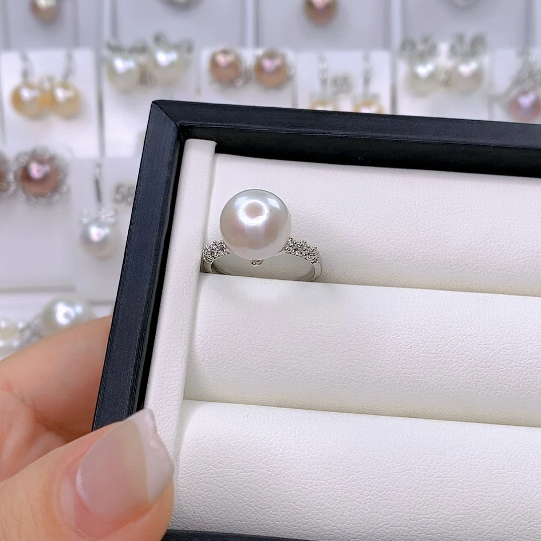 未镶嵌淡水珍珠颈饰