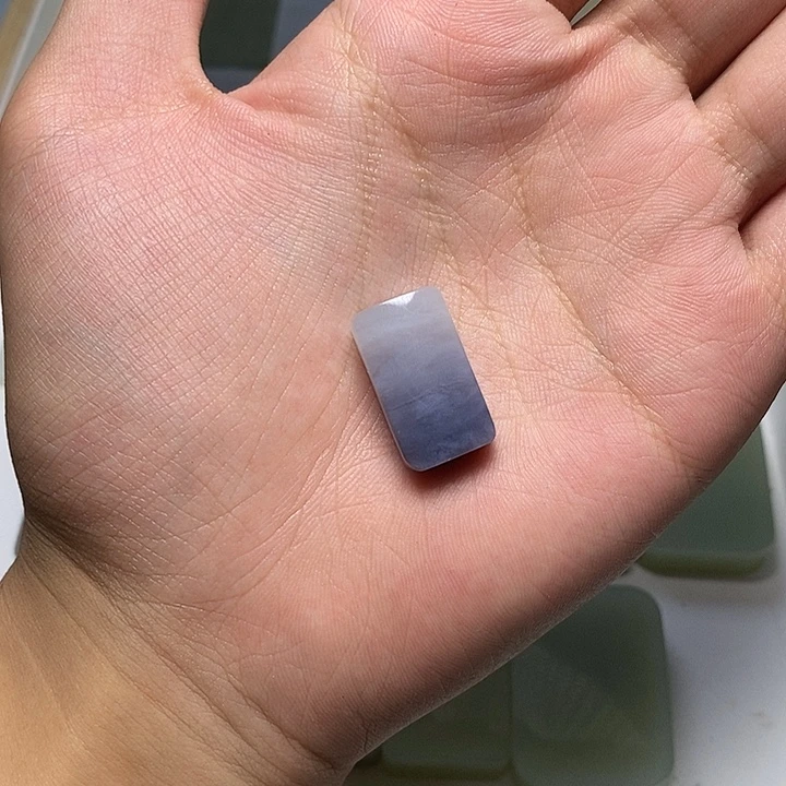 东***…颈饰未镶嵌和田玉