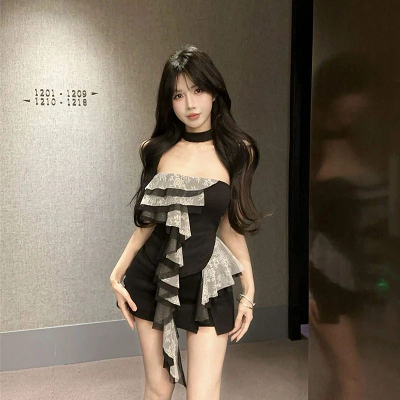 夏季新款时尚纯欲设计感蕾丝花边抹胸露肩上衣修身百搭裙裤两件套