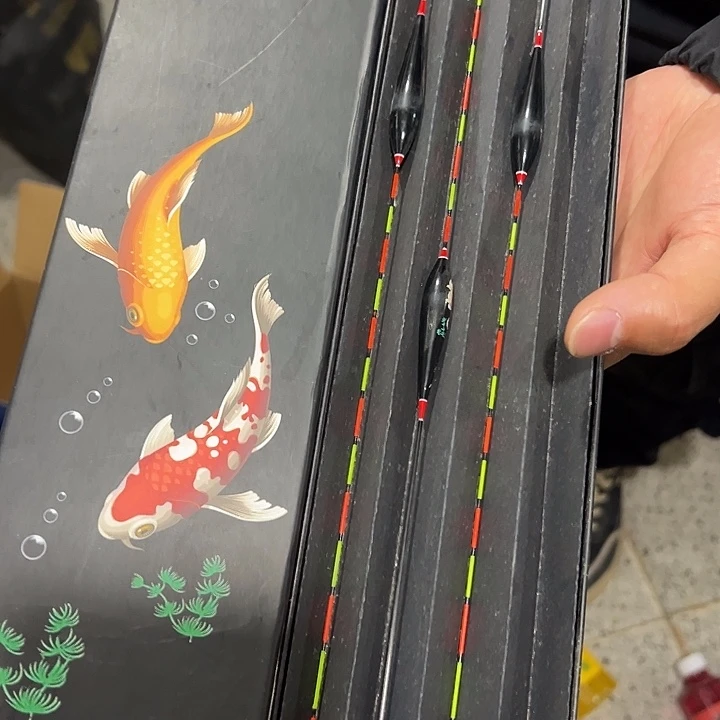 随机发三支手绘浮漂