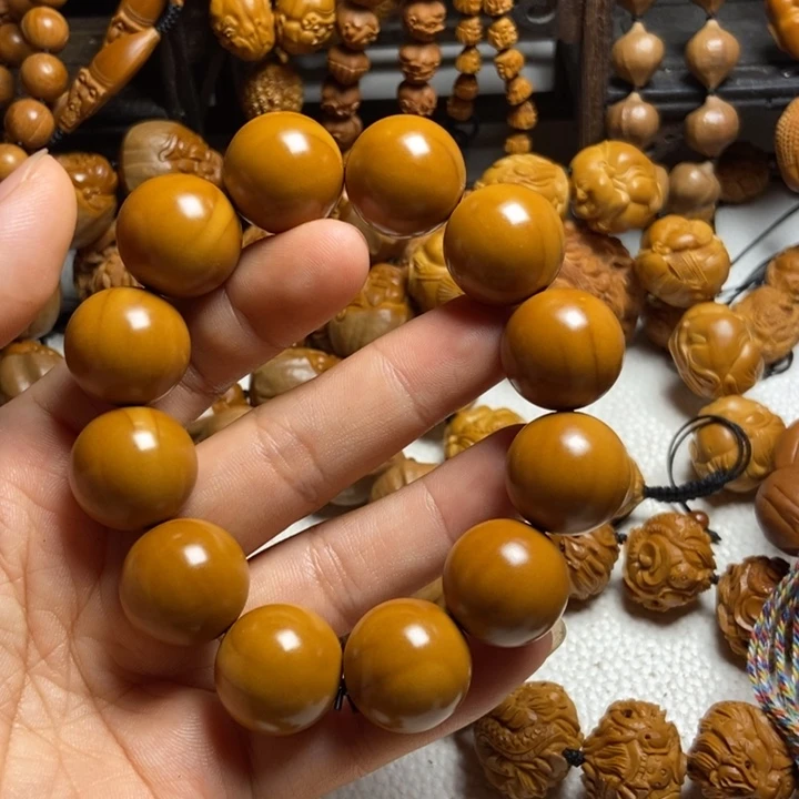 【闪购商品】橄榄核手串/手链度*风1.9正圆光珠