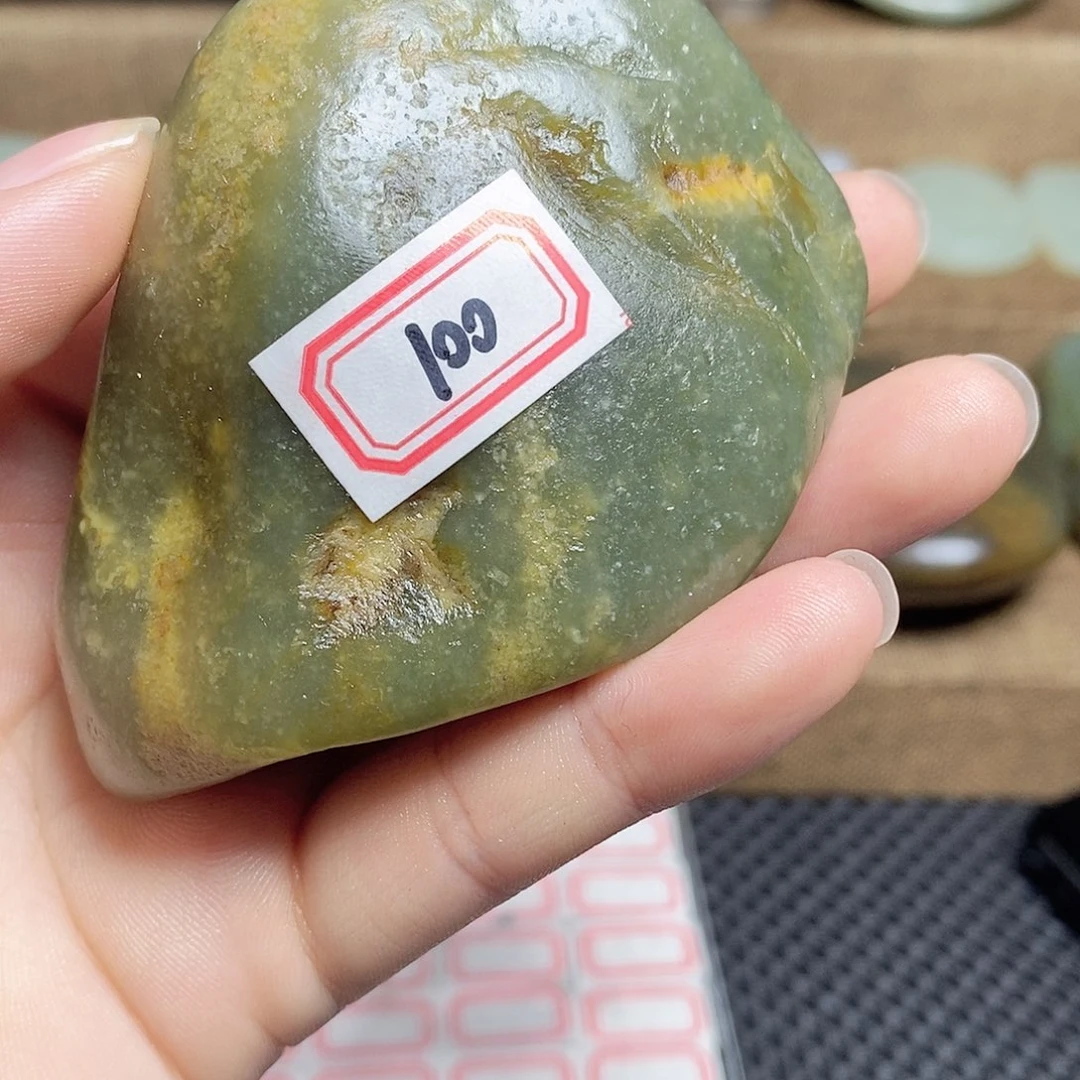 未镶嵌和田玉挂件火*100