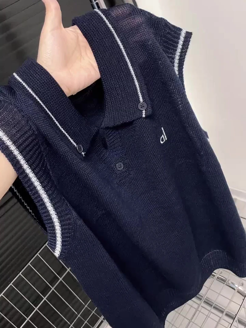 韩系高级感休闲百搭宽松显瘦藏蓝色上衣女2025夏季翻领无袖针织衫