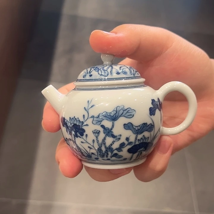 瓷片荷花茶壶此次套茶