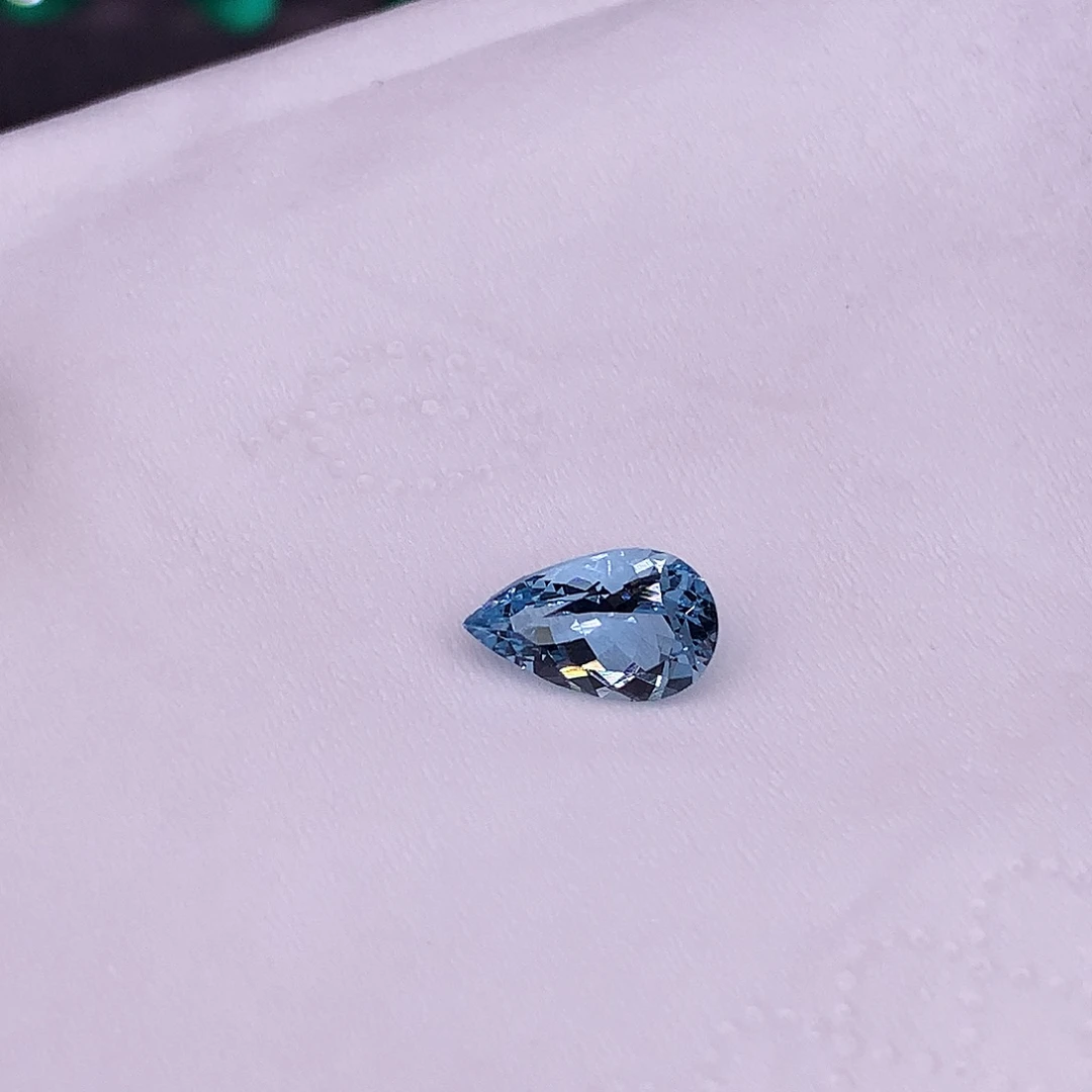 海蓝宝石裸石99877899887