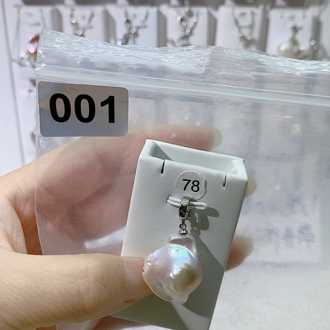 淡水珍珠合金颈饰