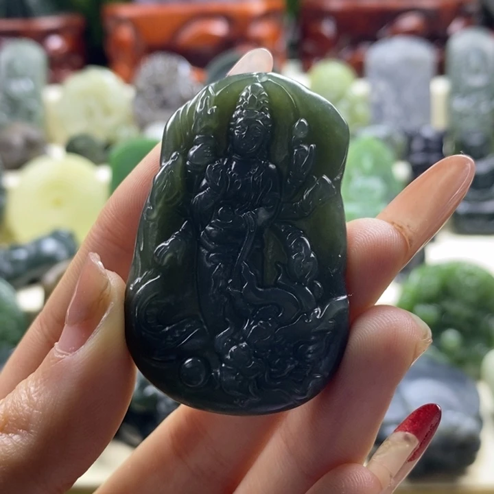 和田玉颈饰未镶嵌