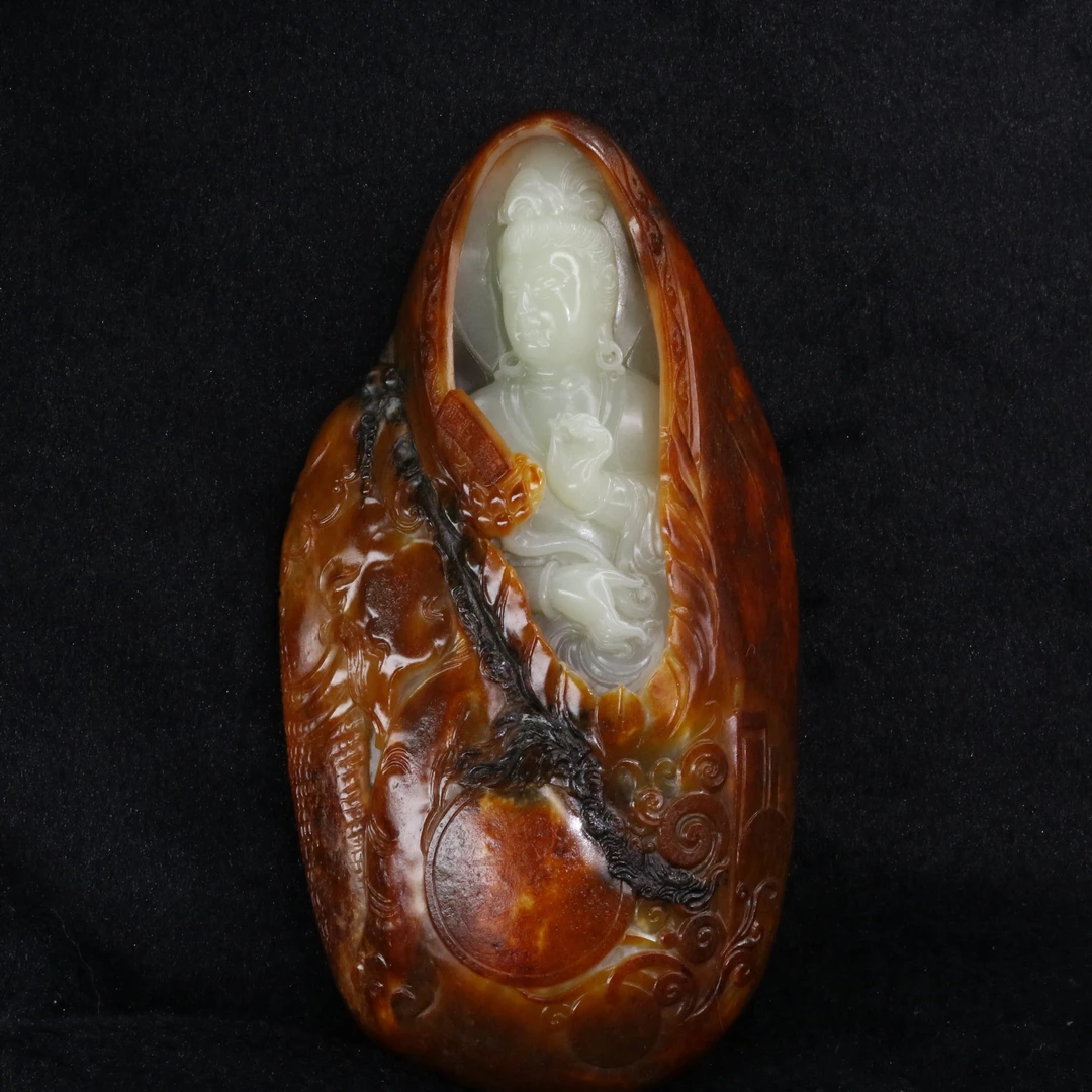 68和田玉聚红皮摆件/101337保利厦门拍卖