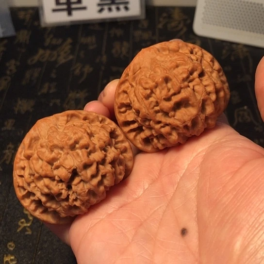 把件文玩核桃官帽51mm