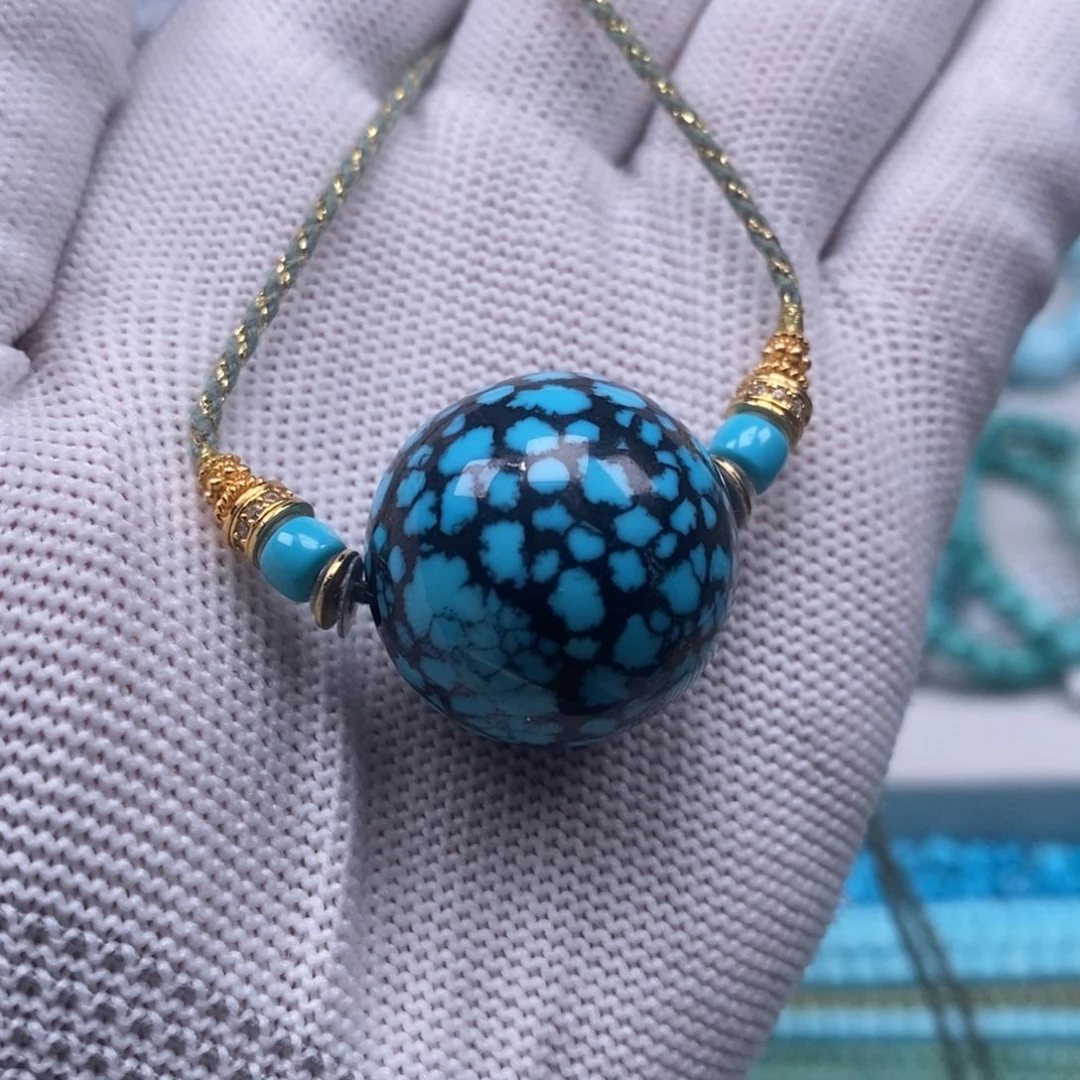 绿松石未镶嵌原矿纯干料绿松石