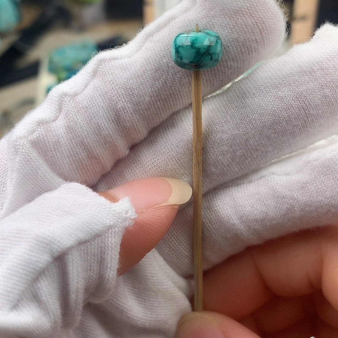 绿松石未镶嵌配饰