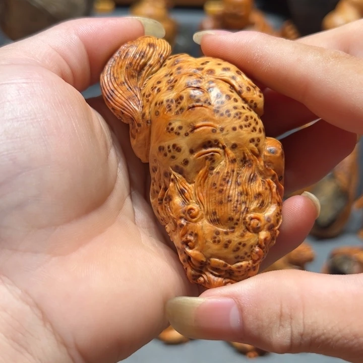 柏木（崖柏）点点关注