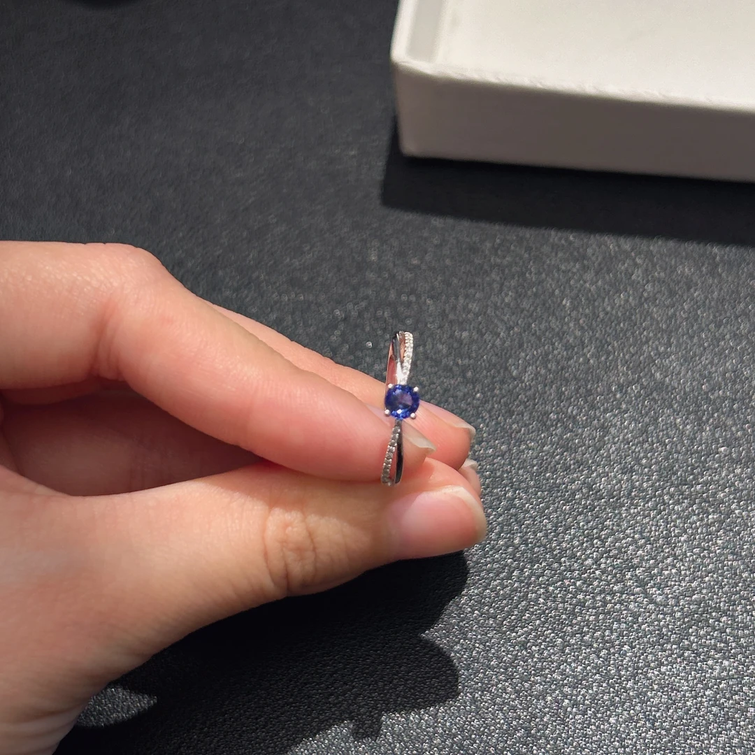 孤品 18K白 蓝宝石交叉戒指 12100196