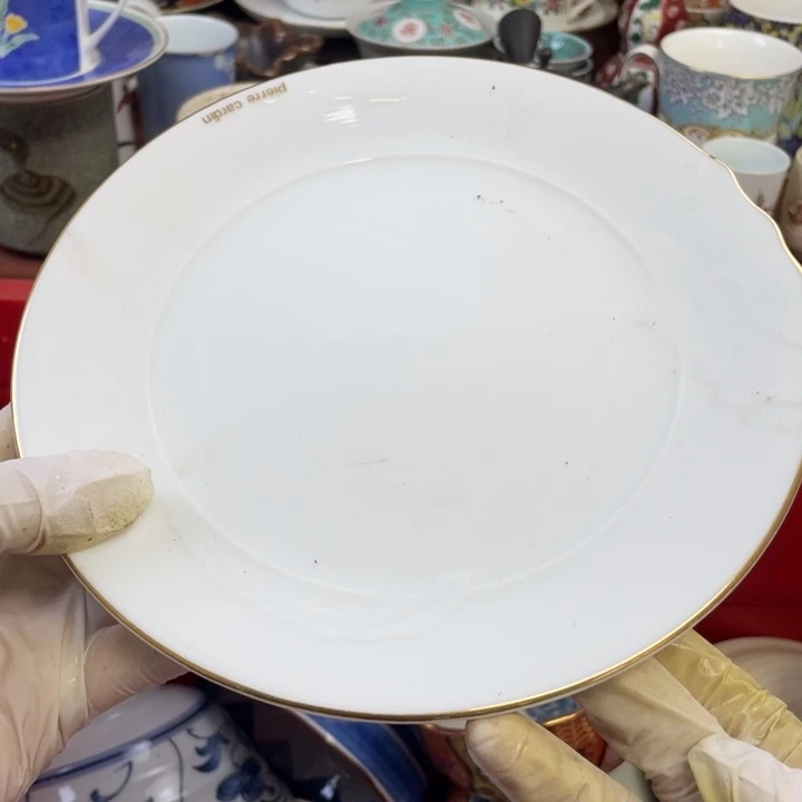 他家瓷器真美…开播了