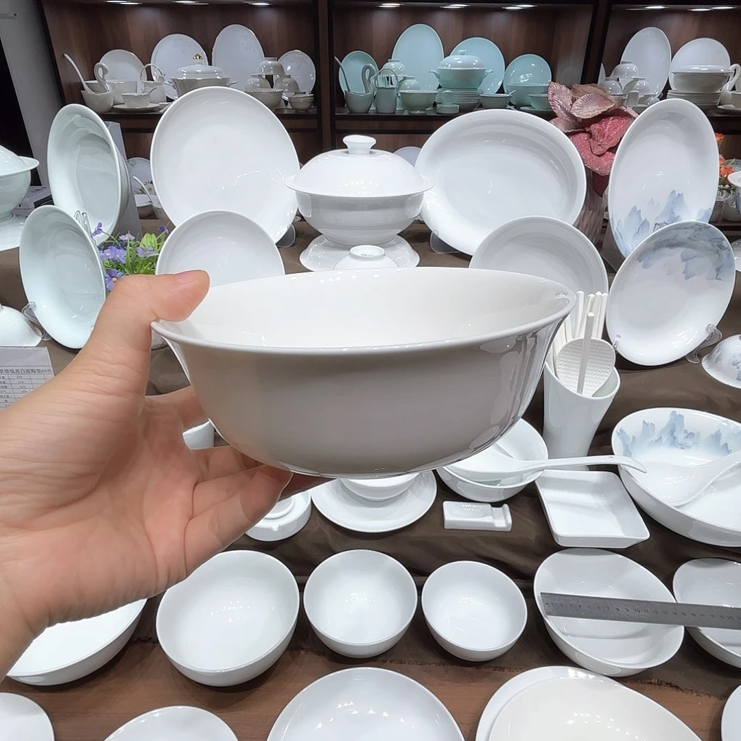 瓷纯白6寸金钟碗2个，瓷筷2双