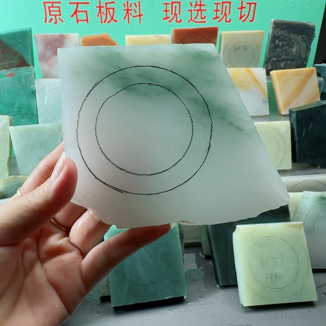 石英质玉（金丝玉）未镶嵌手镯手镯定制