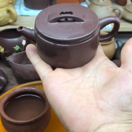 茶壶紫砂紫泥汗瓦100豪升左右有瑕疵