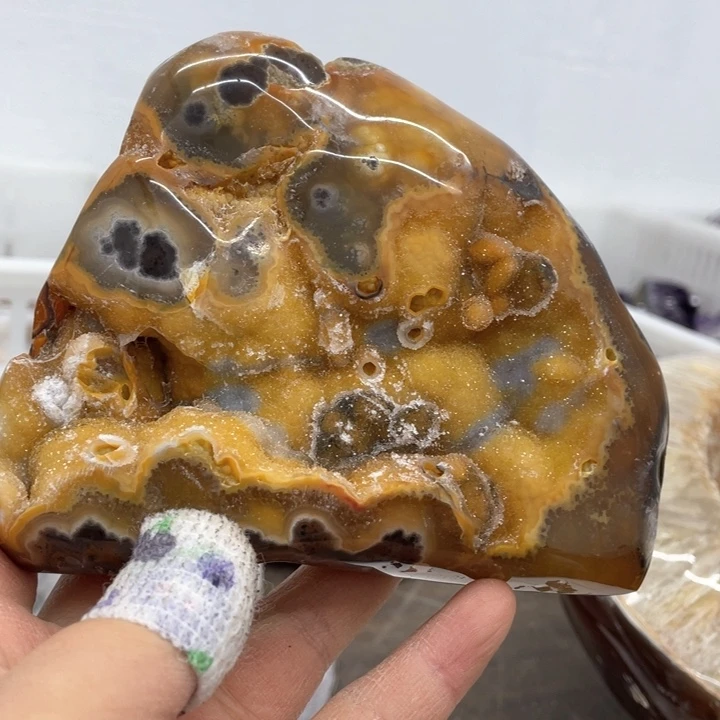 水晶摆件未镶嵌捡漏