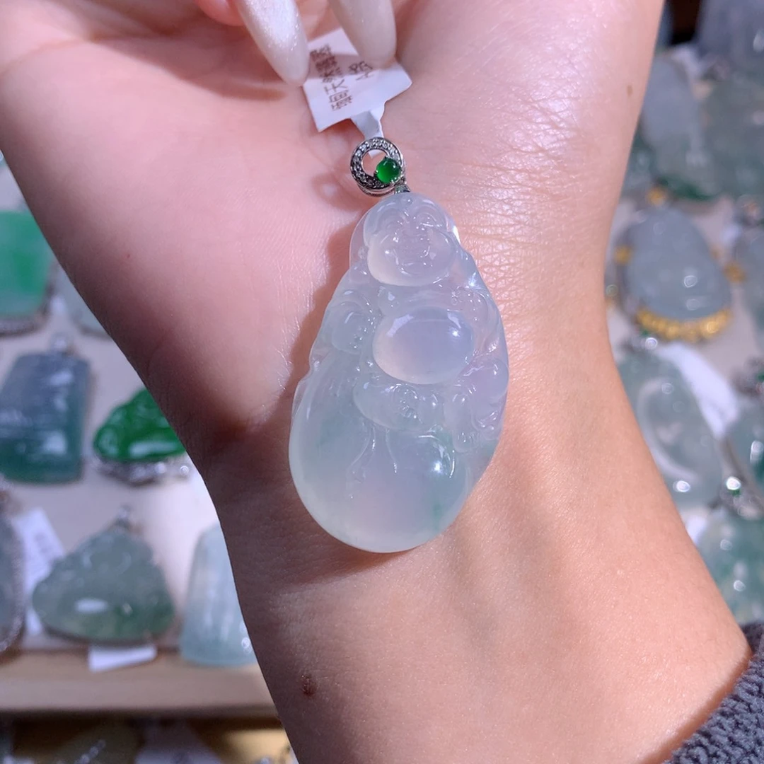 翡翠吊坠(不含链)18K金镶嵌