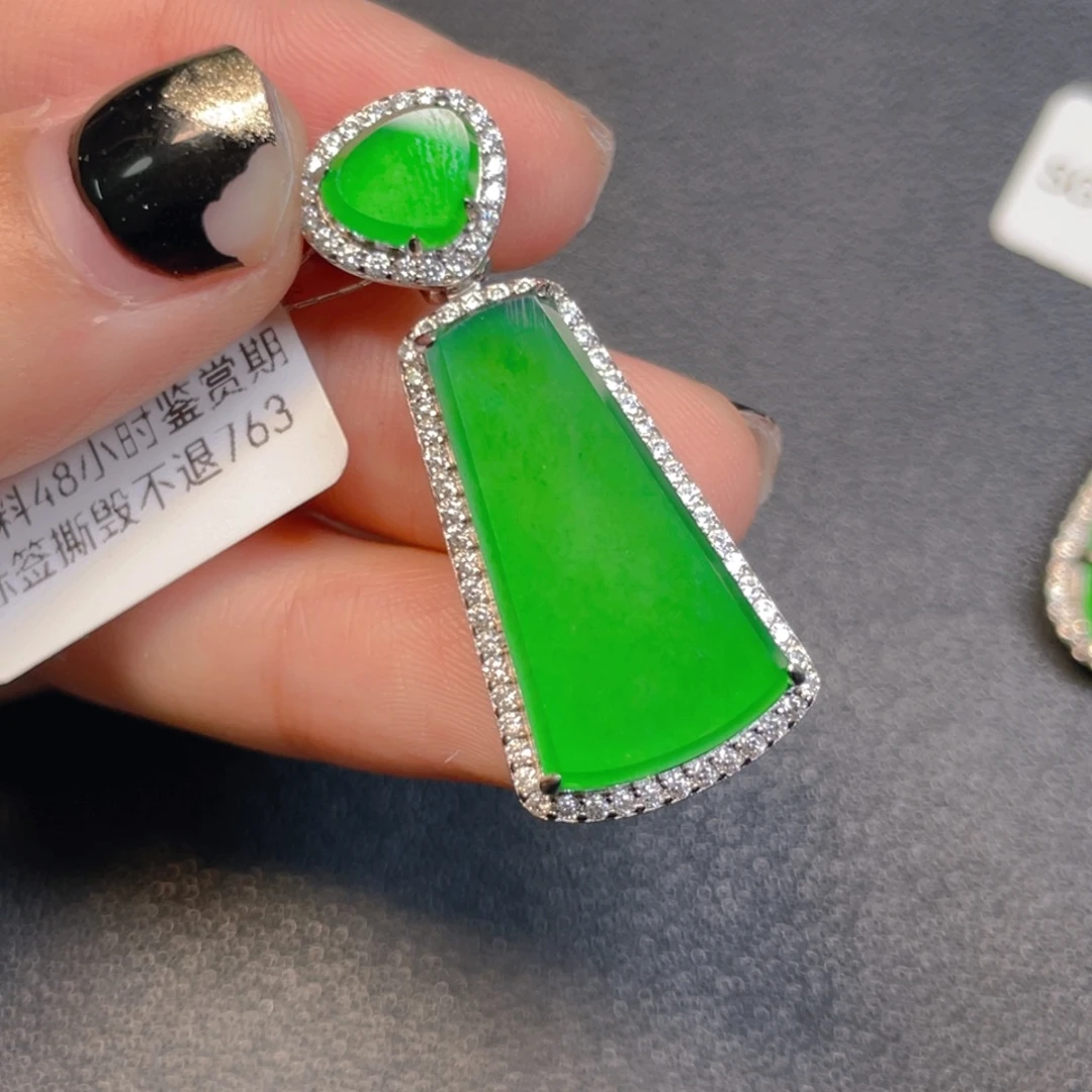 翡翠银S925镶嵌挂件bbh