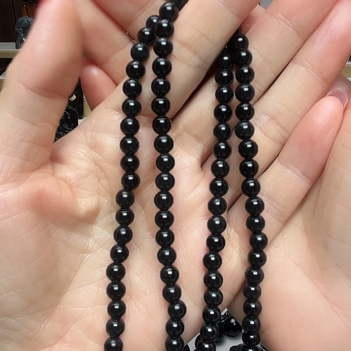 和田玉（墨玉）未镶嵌颈饰卡6。108