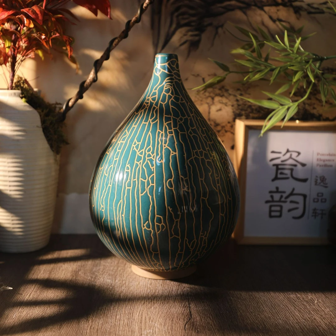 瓷韵逸品轩---中瓷感恩奉献瓶