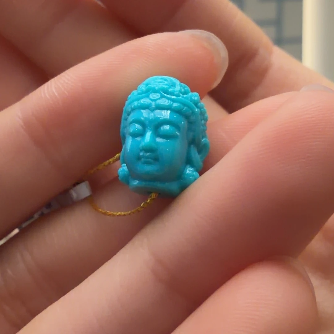 绿松石未镶嵌颈饰