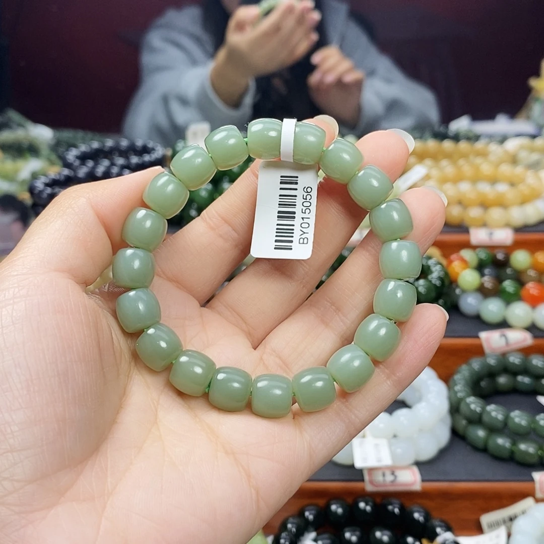 译***之和田玉未镶嵌手链