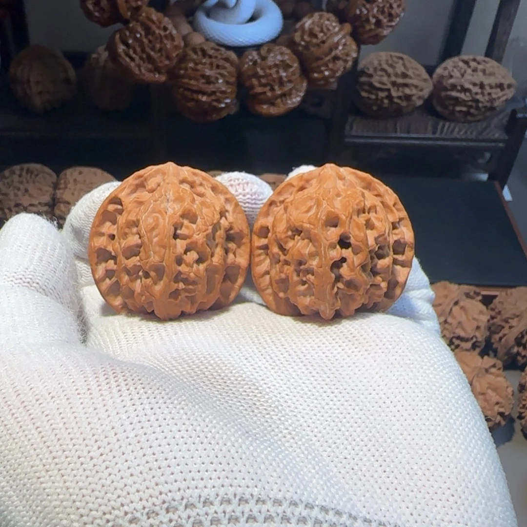 文玩核桃把件40尺全品苹果园