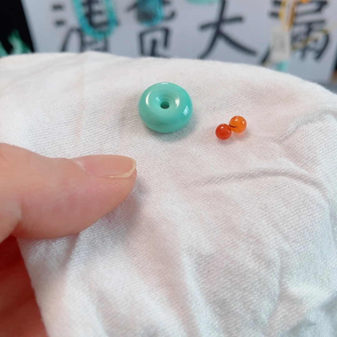 未镶嵌南红玛瑙珠宝奇石