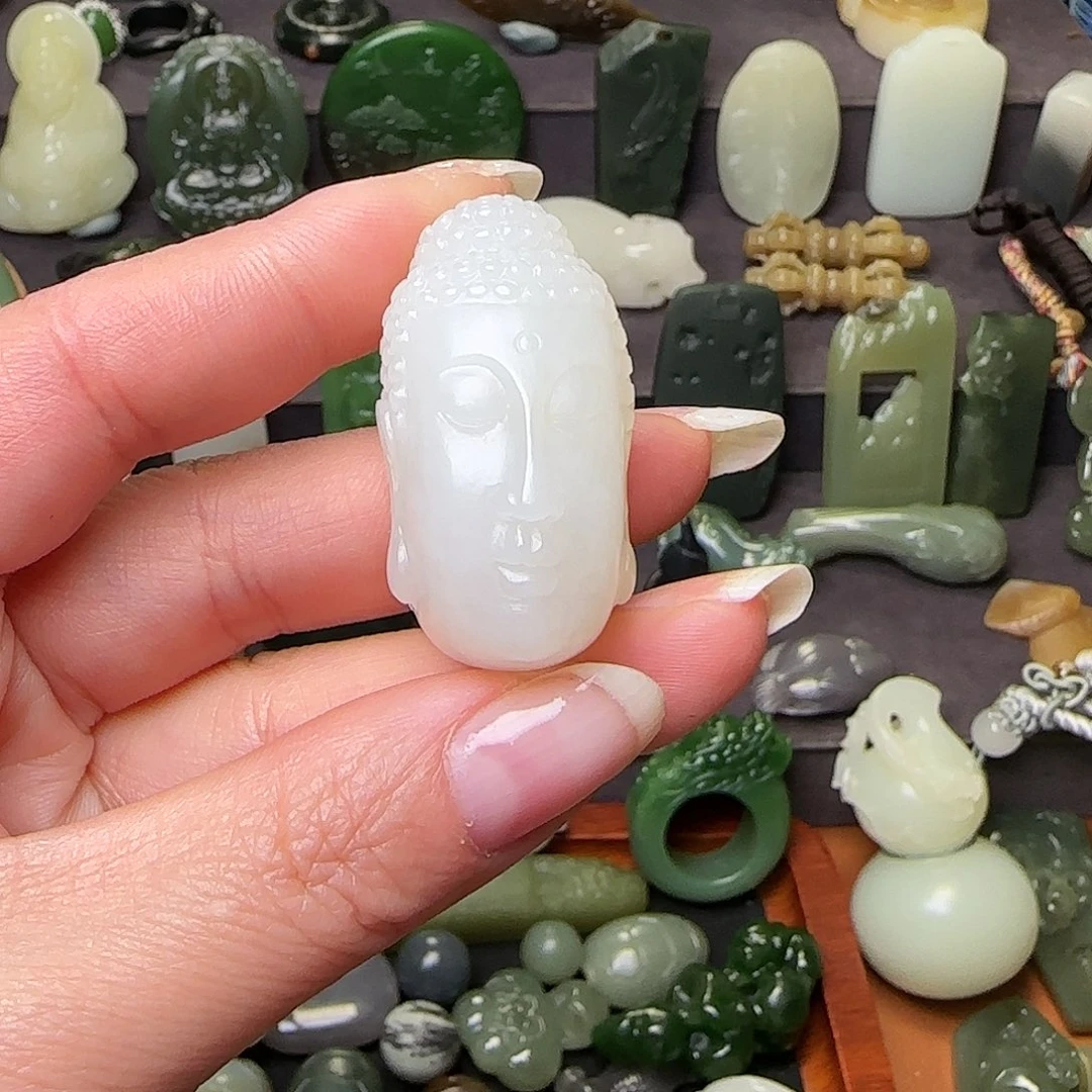 和田玉颈饰未镶嵌M****s