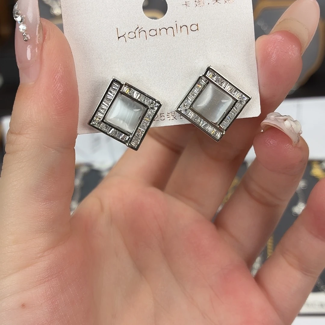 琉璃铜合金合金四方耳钉