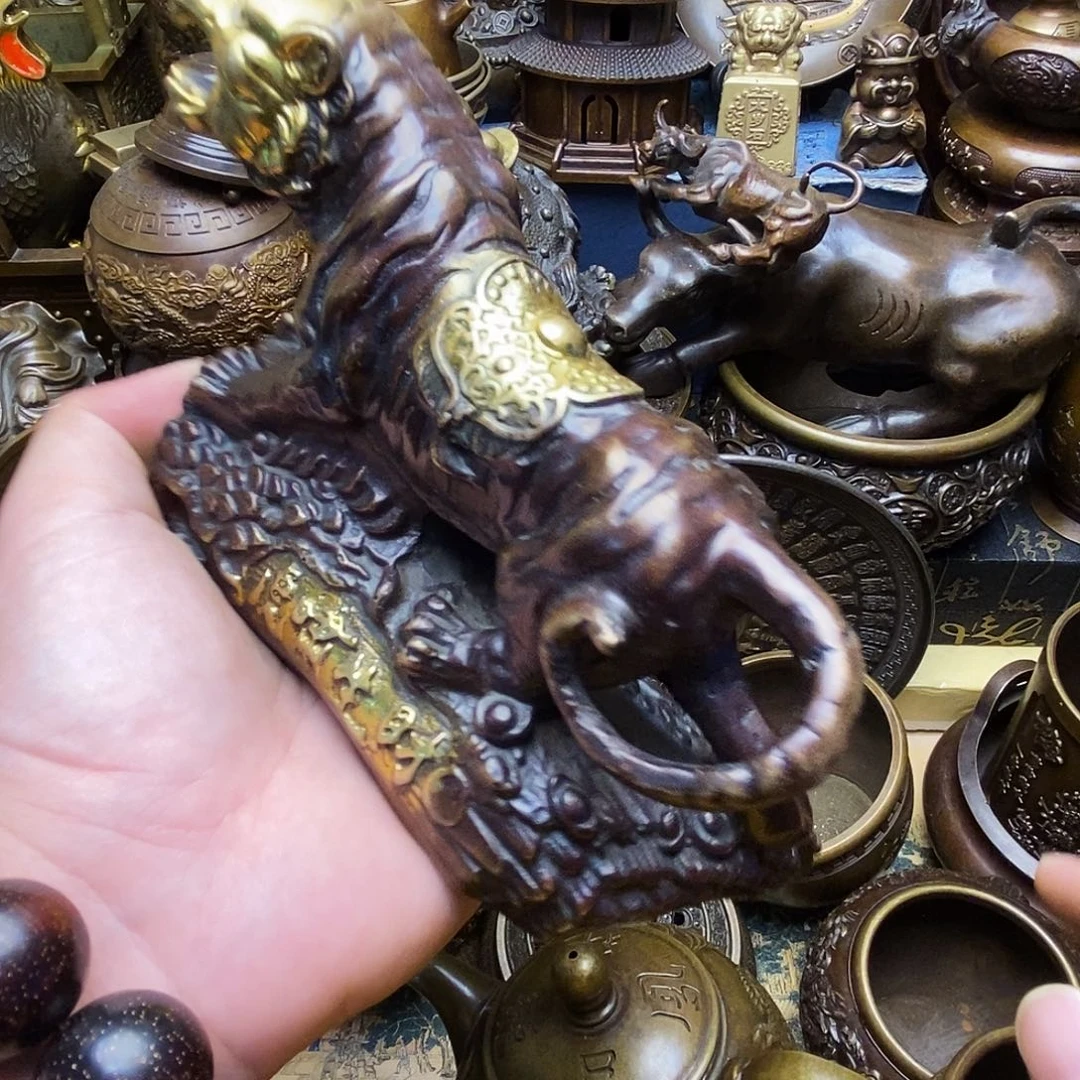 铜器精美摆件商品