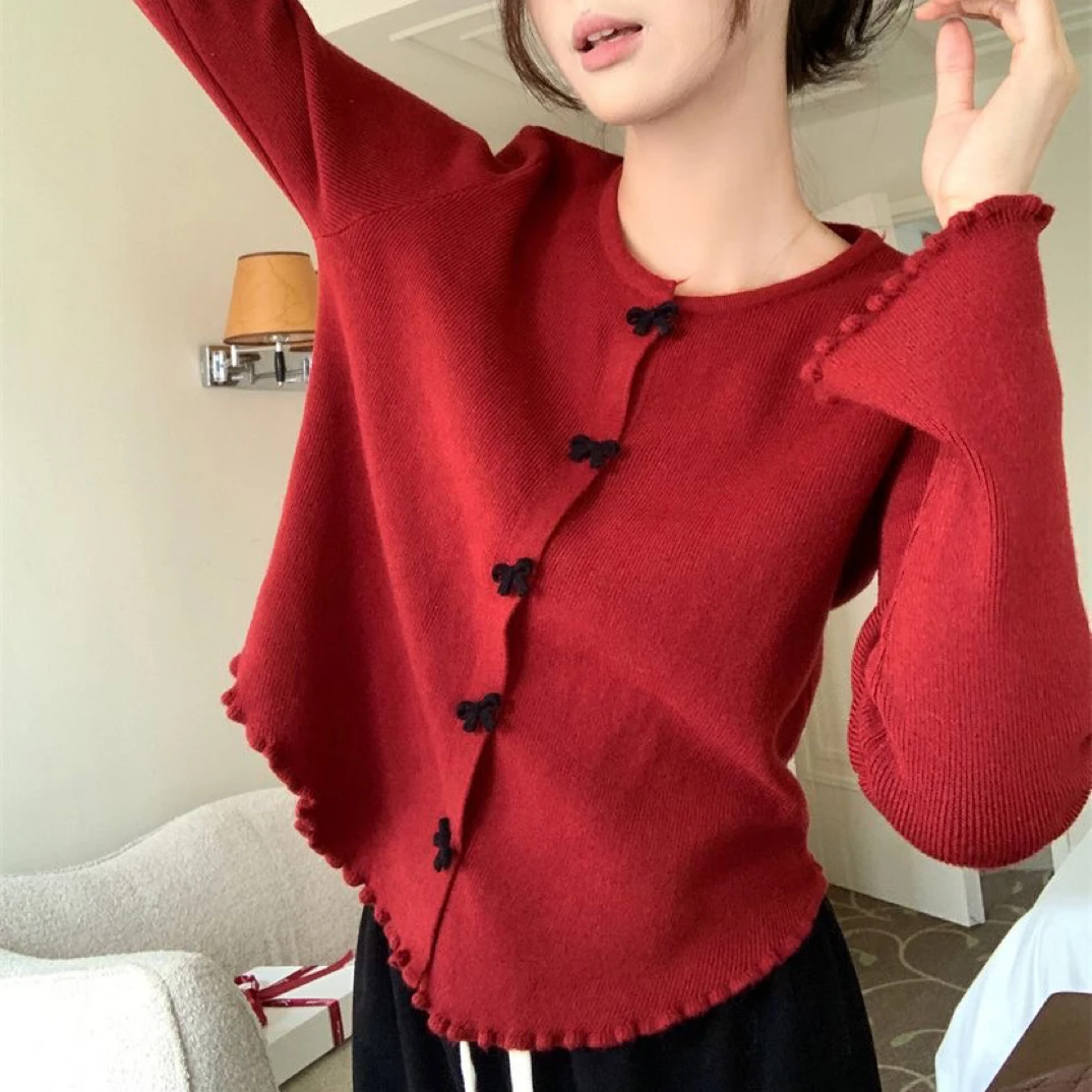 红色蝴蝶结长袖衫女春秋显瘦毛衣气质短款收腰绝美设计感上衣