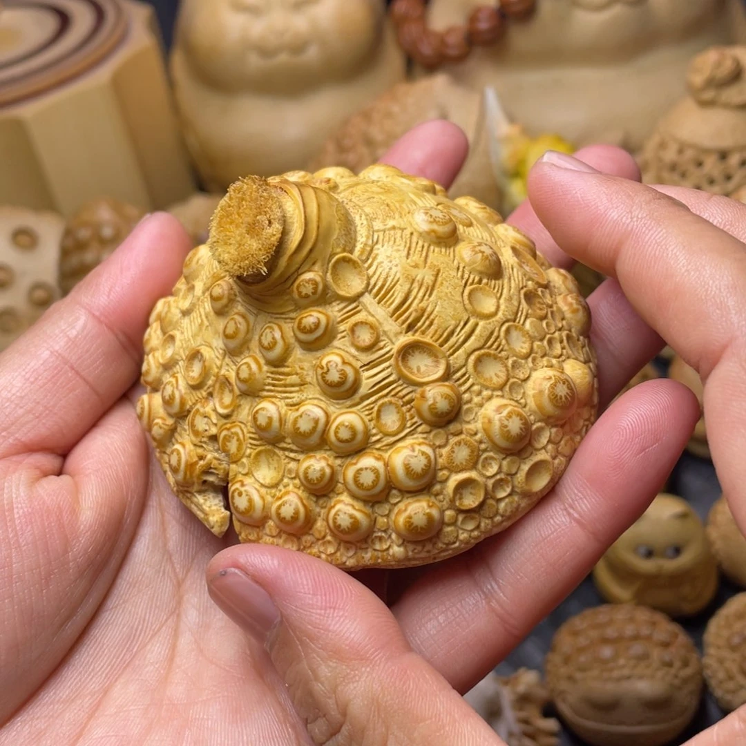 竹好玩的竹雕斗笠帽一个