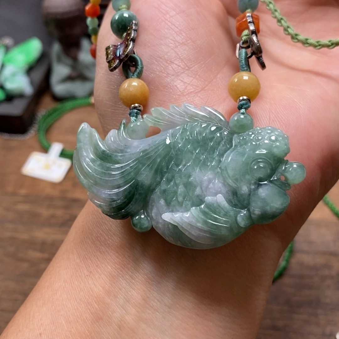 翡翠未镶嵌颈饰复古国风