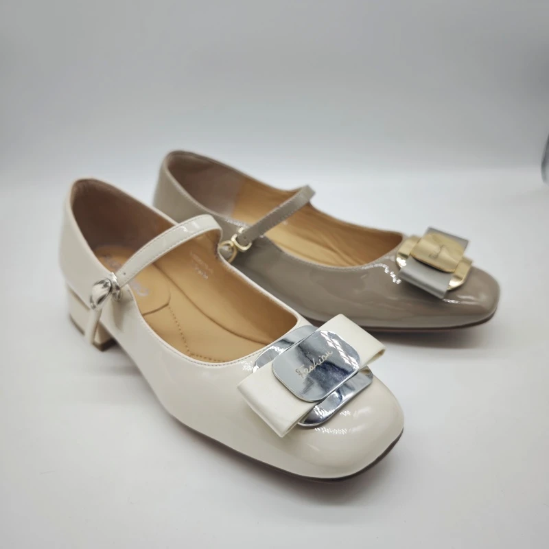 富贵鸟中跟女单鞋-F4HD681A-9