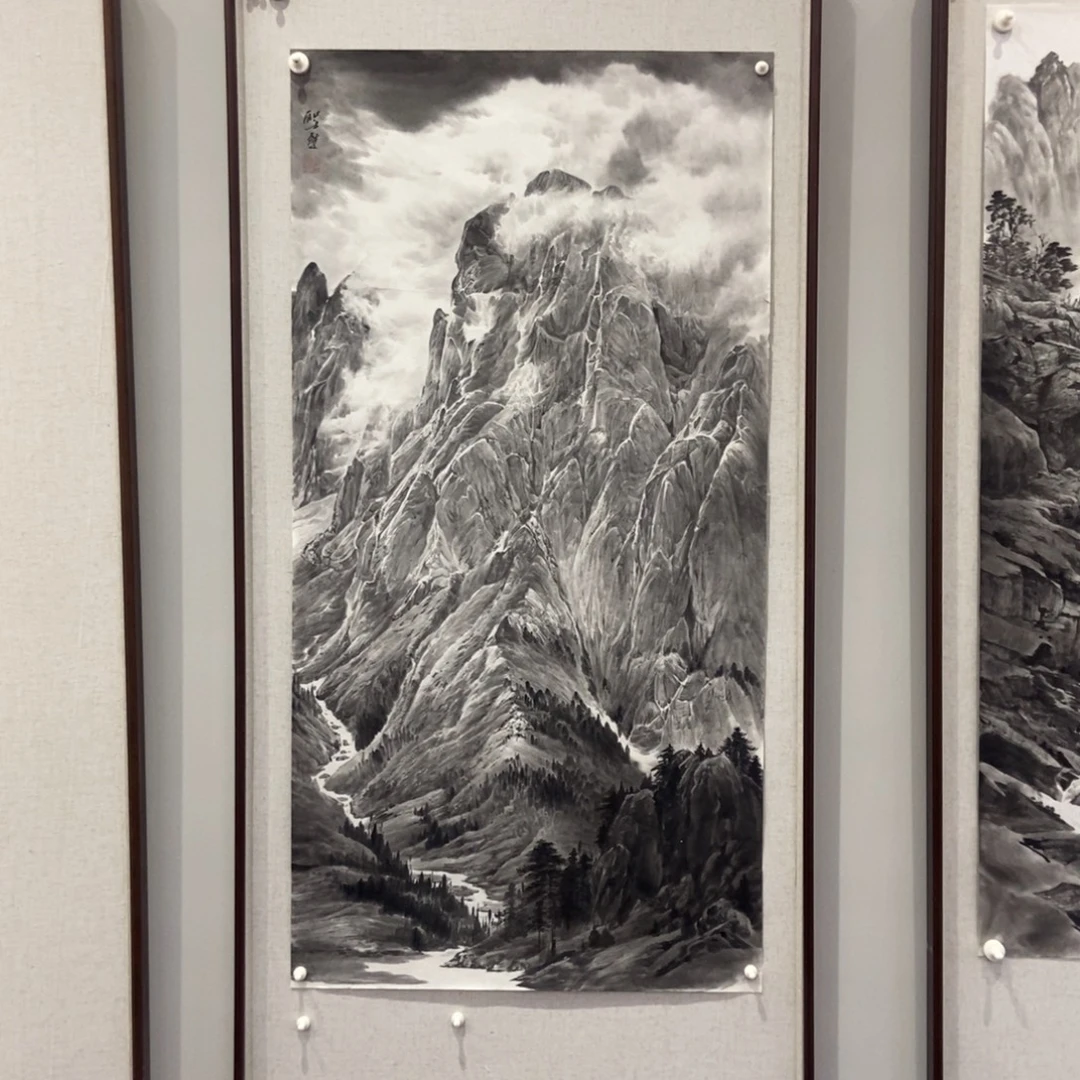 名***王国画墨鱼精品墨鱼精品