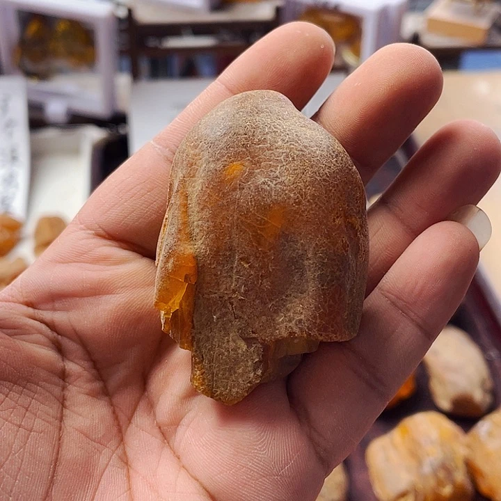 定制琥珀半**糖天然琥珀虫珀