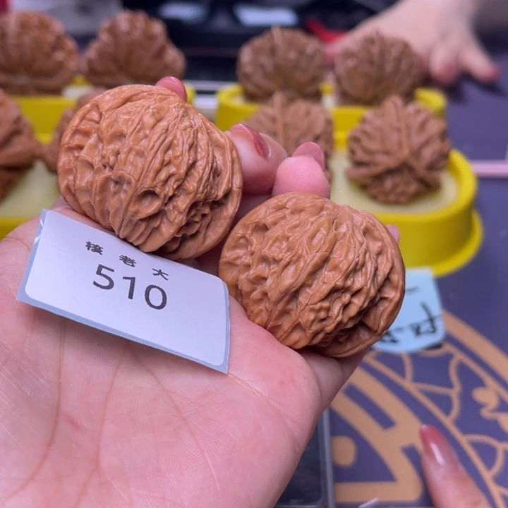 文玩核桃把件磨盘40.510