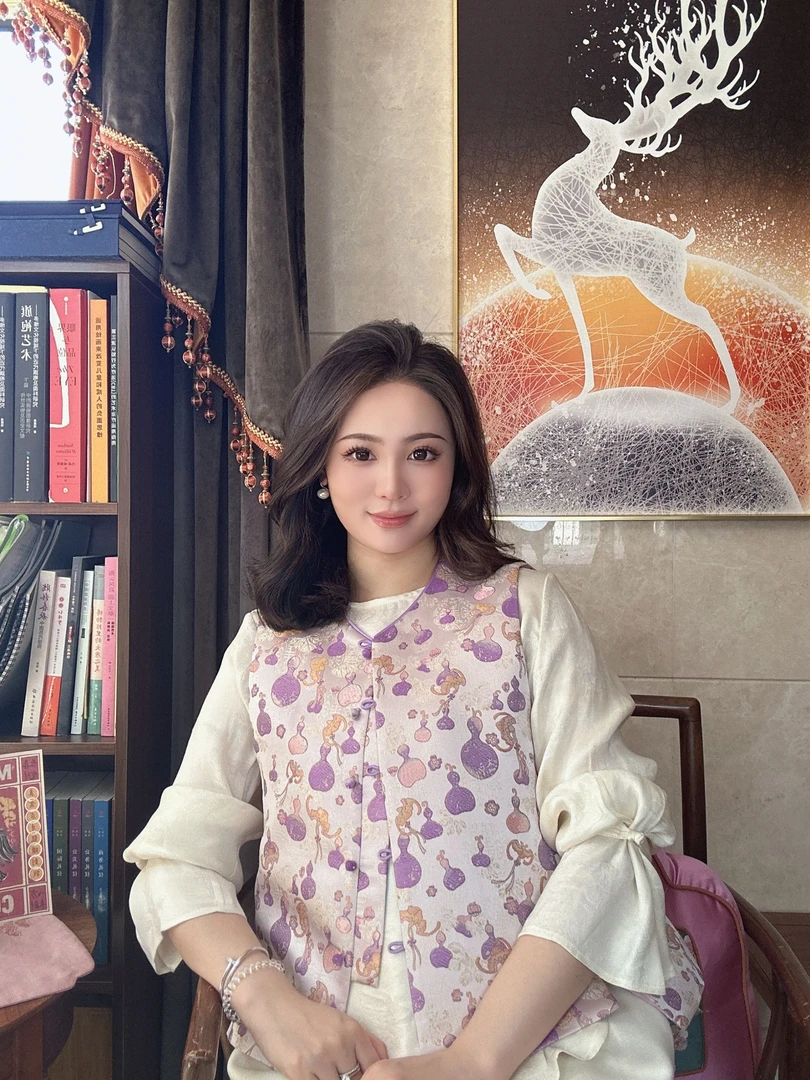 【萧霏-依斐私服】新中式国风-轻奢真丝宋锦女马甲2025年早春新款