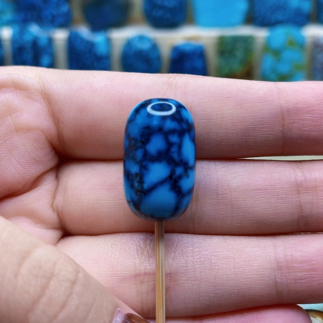 未镶嵌绿松石颈饰