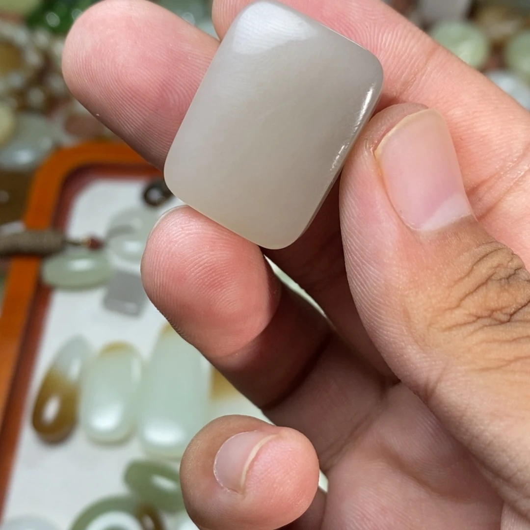 和田玉未镶嵌吊坠(不含链)